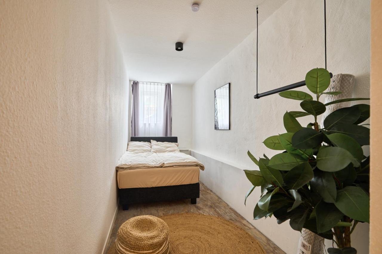 Cityapartment Fuer Bis Zu 8 Personen Berlim Exterior foto