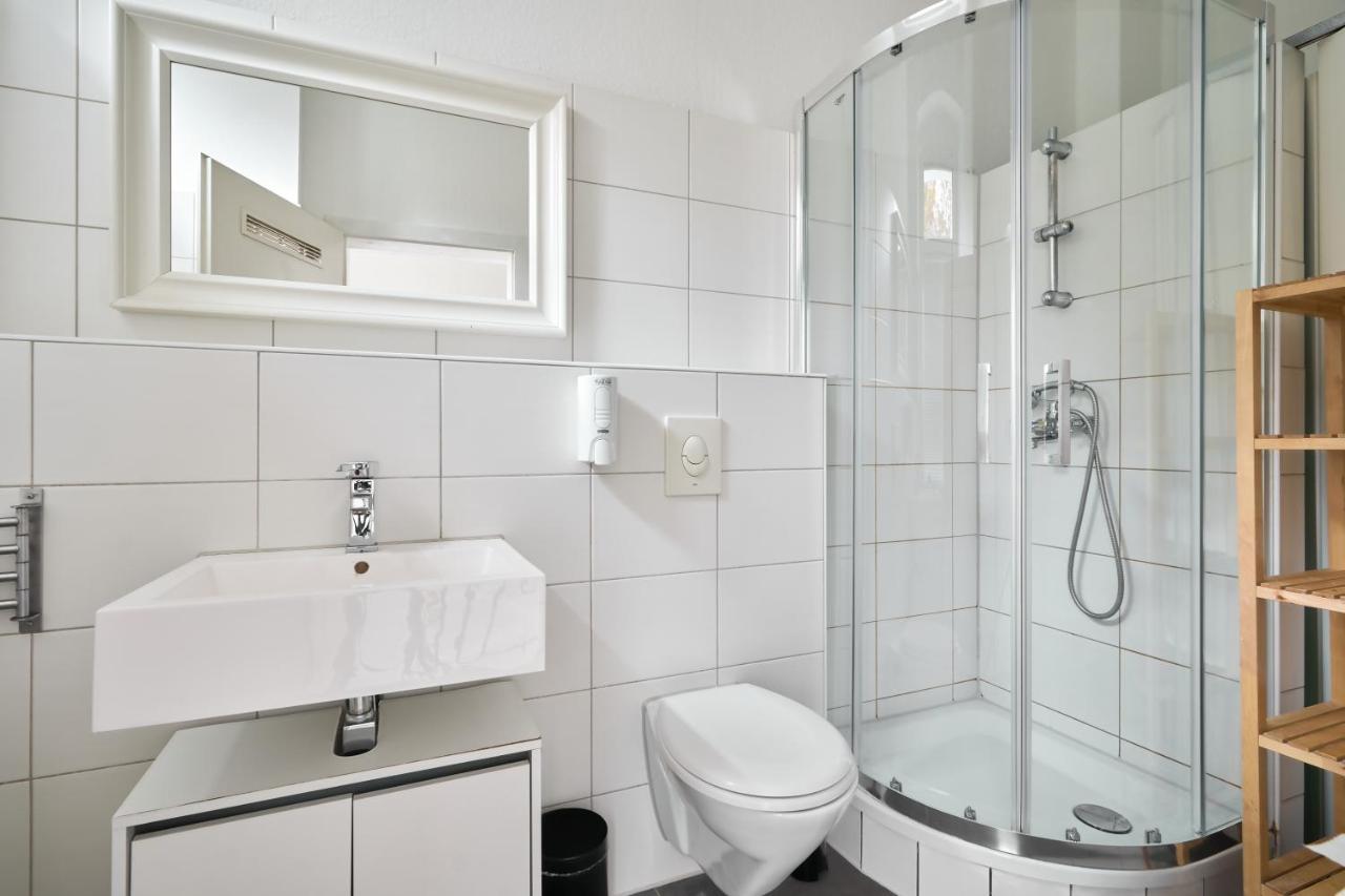 Cityapartment Fuer Bis Zu 8 Personen Berlim Exterior foto