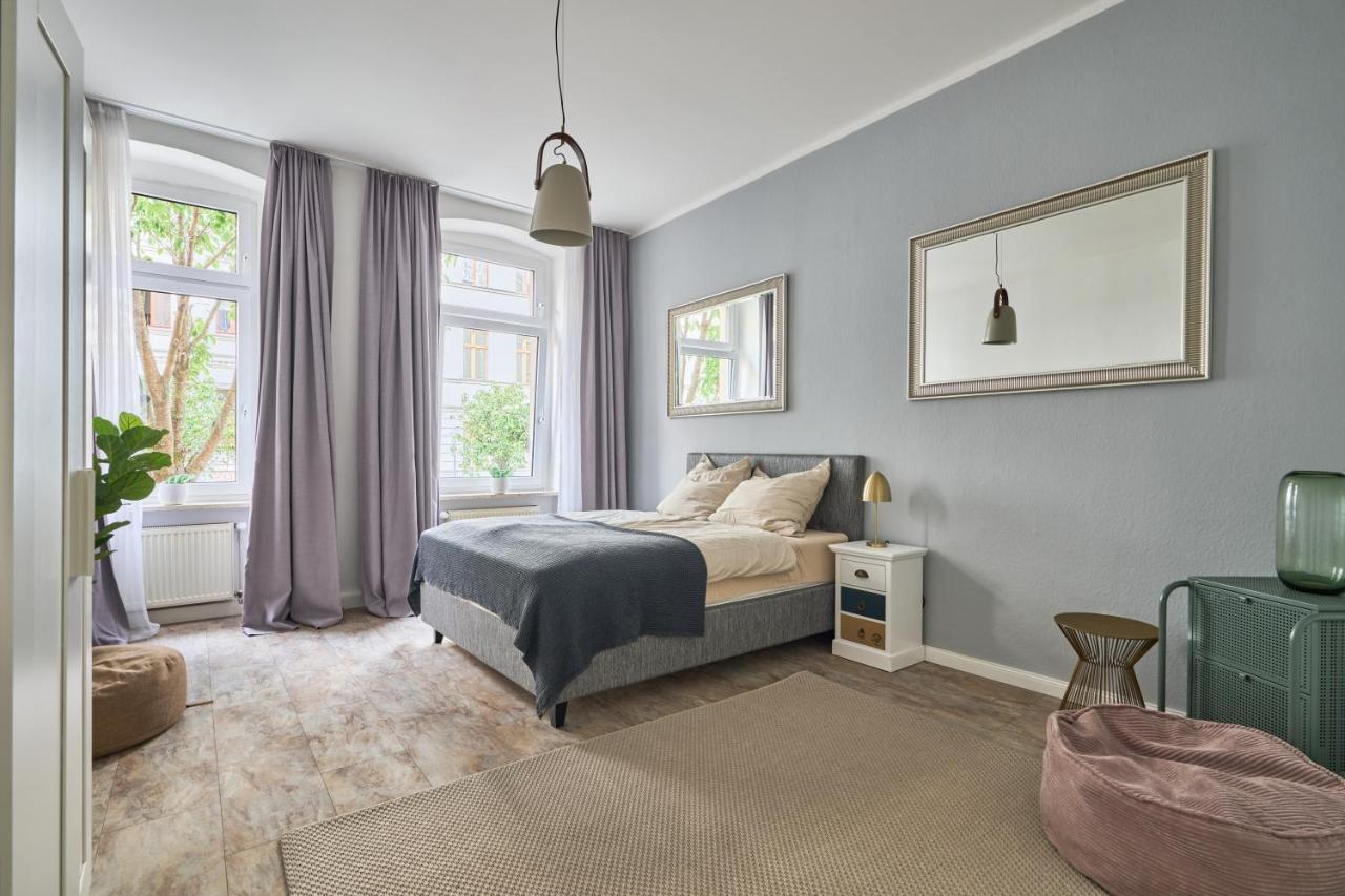 Cityapartment Fuer Bis Zu 8 Personen Berlim Exterior foto
